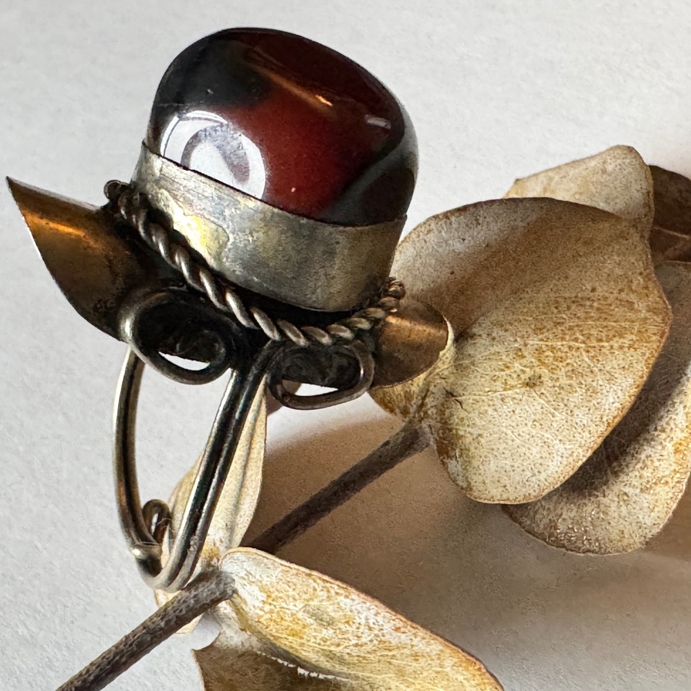 Silver & Blood Carnelian Agate Stone Ring